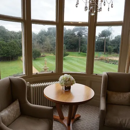 Clevedon Hall منزل ريفي *